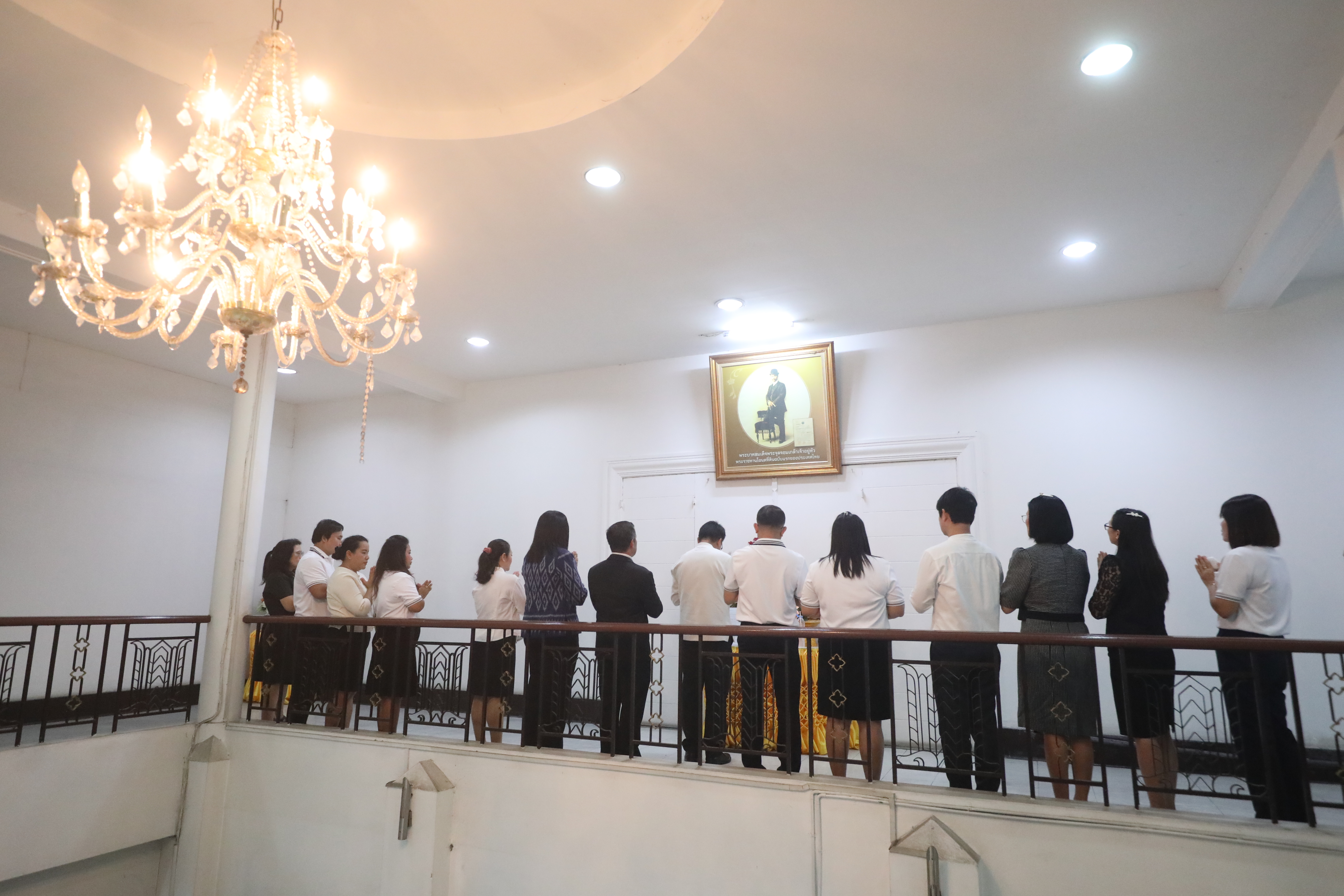 title - รองเลขาธิการ ส.ป.ก. สักการะสิ่งศักดิ์สิทธิ์ประจำ ส.ป.ก. เนื่องในโอกาสเข้ารับตำแหน่งใหม่